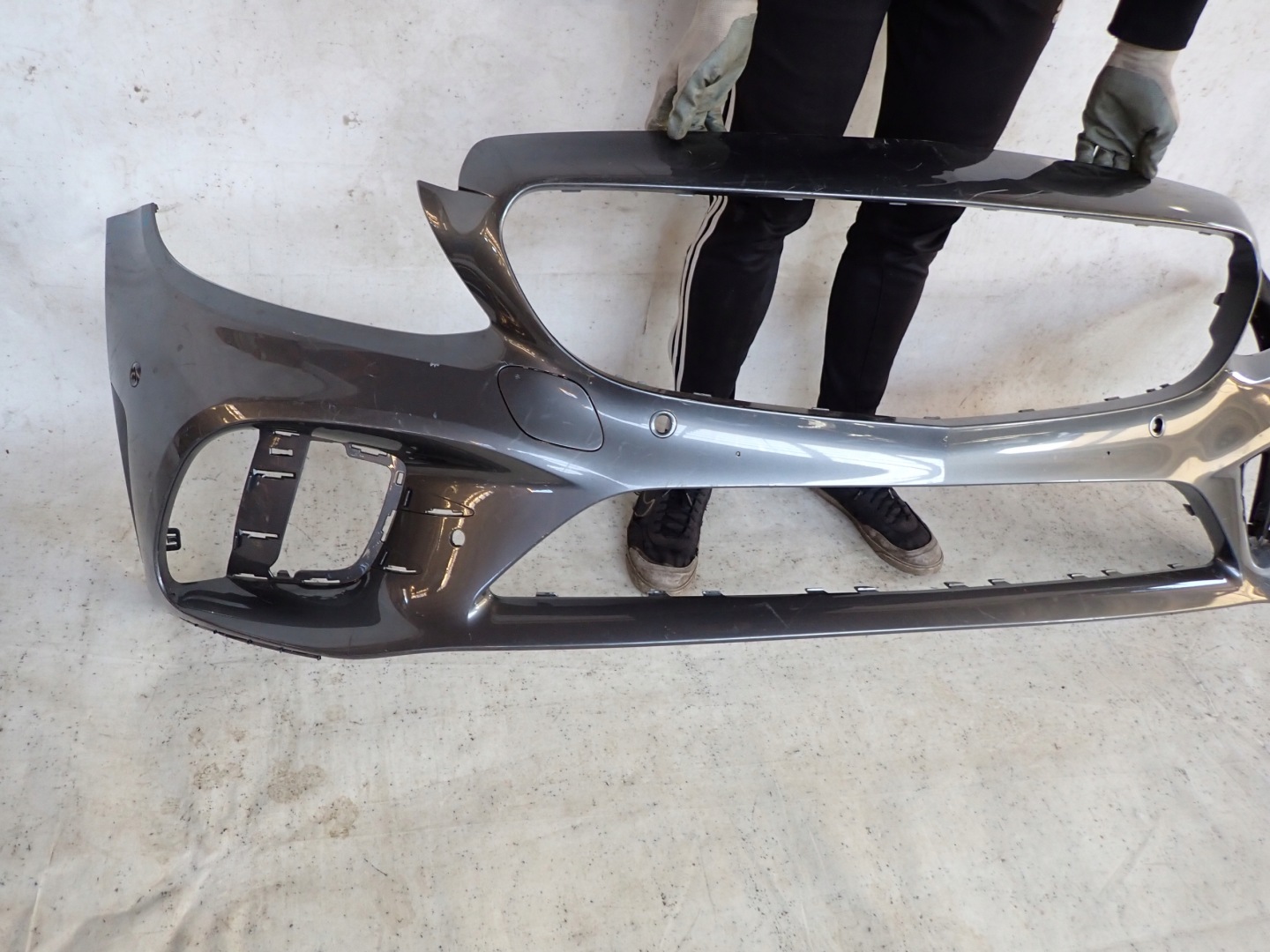 MERCEDES C-KLASA W205 AMG LIFT 18- bumper front front PDC