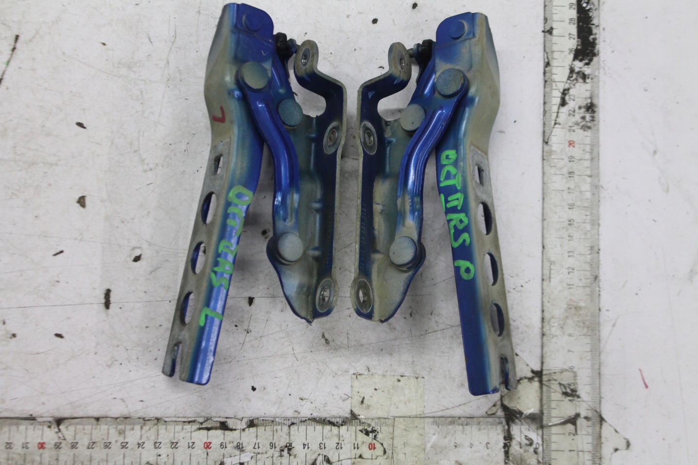 hinge bonnet hinges KOMPLET OCTAVIA II 9463 04-13