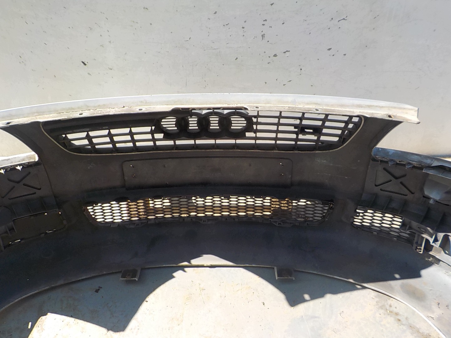 662 AUDI TT and 8N 98-06 bumper front front