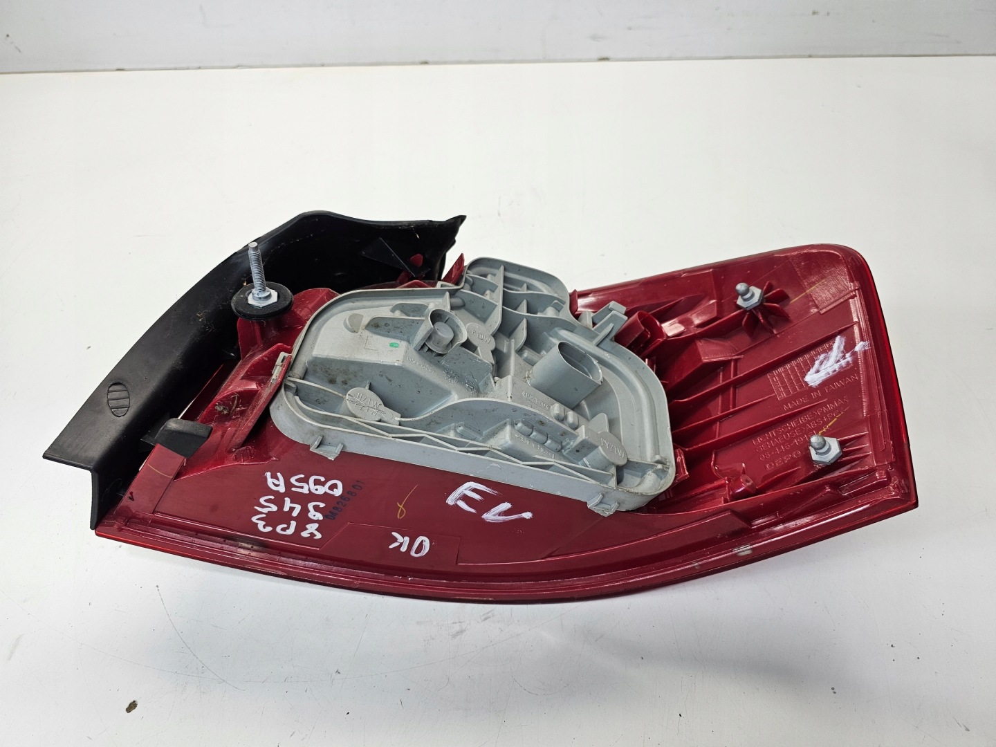 light left rear part AUDI A3 8P LIFT 08-12 8P3945095A