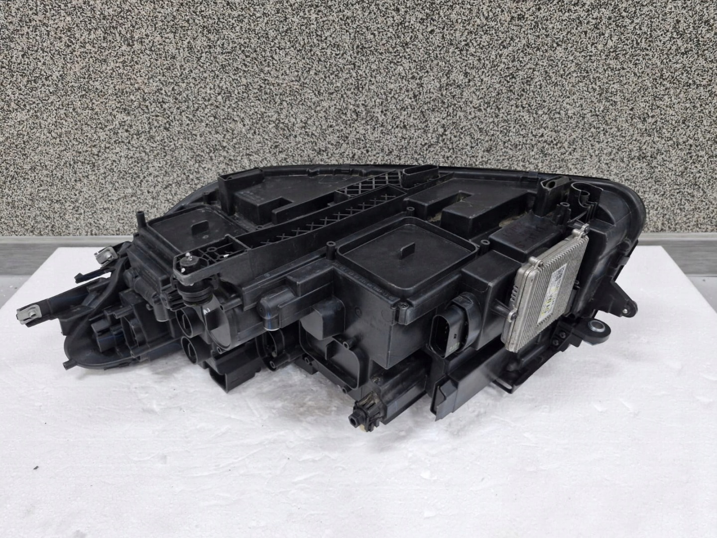 light right VW Tiguan 5NB II LIFT Allpace R-LINE Full Led IQ
