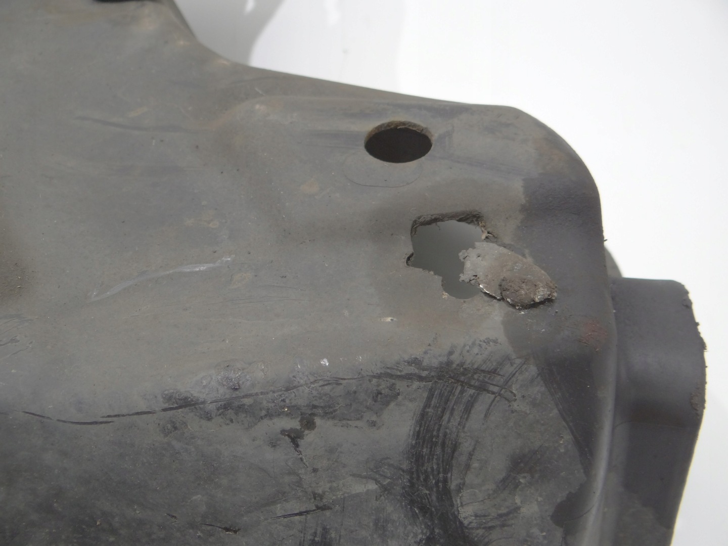 cover chassis left BMW X3 E83 OE 3400039 (13950583)