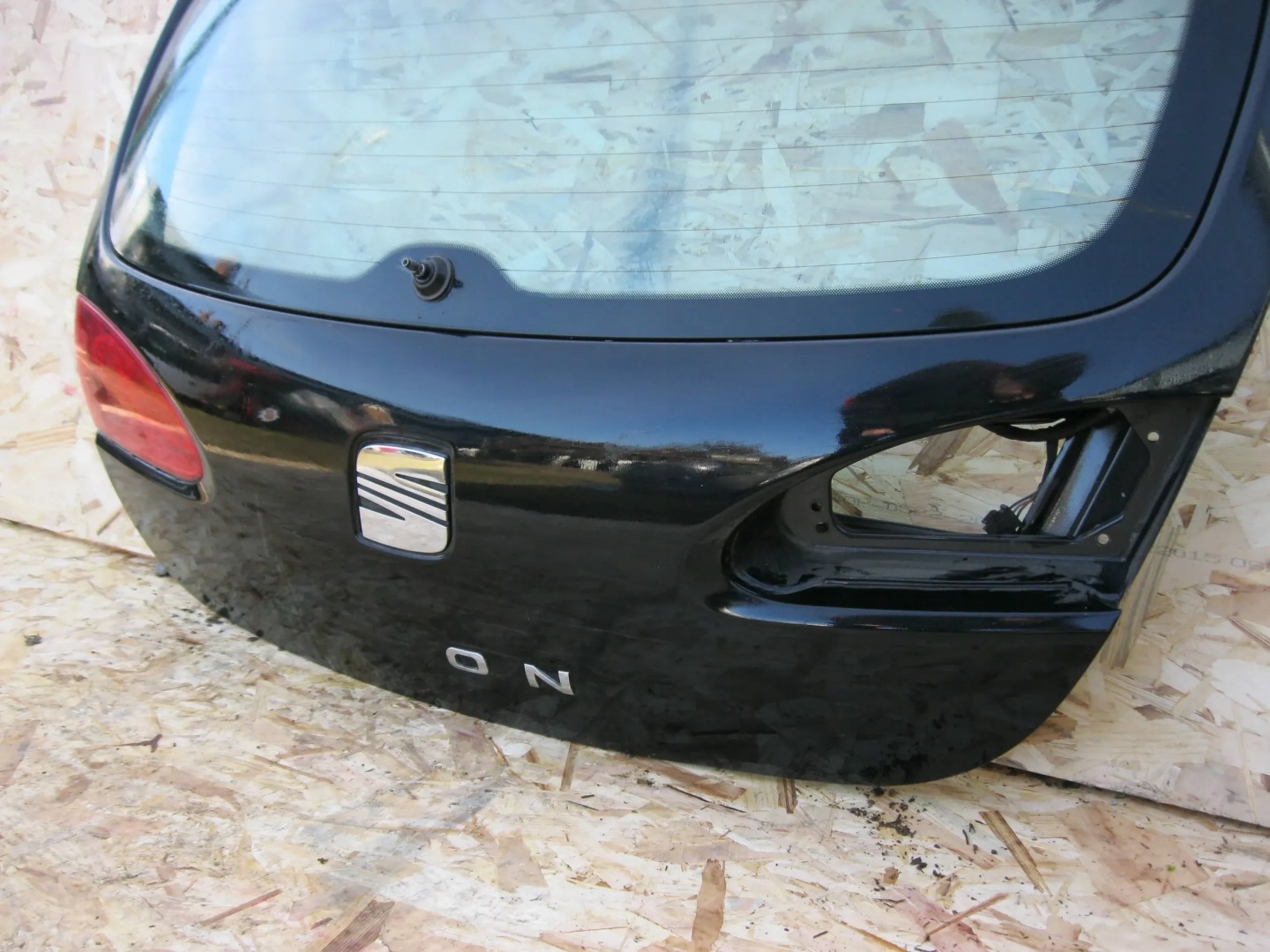boot door Seat Leon II 2 1P0 05-09