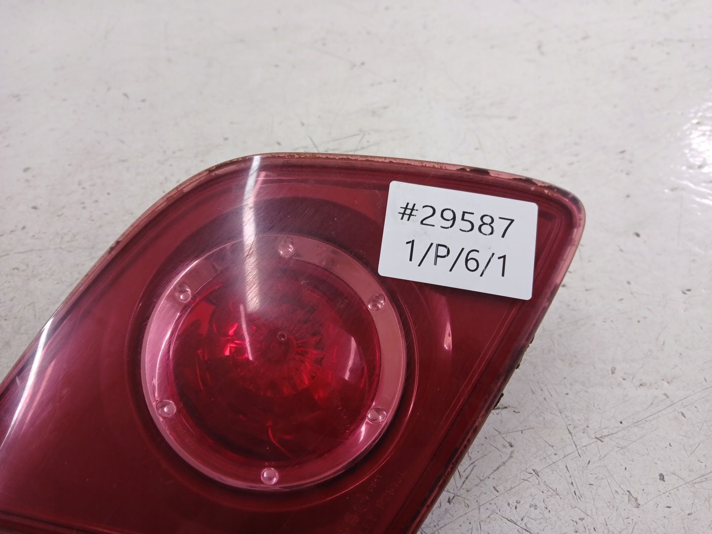 MAZDA 3 and BK light left rear part trunk door
