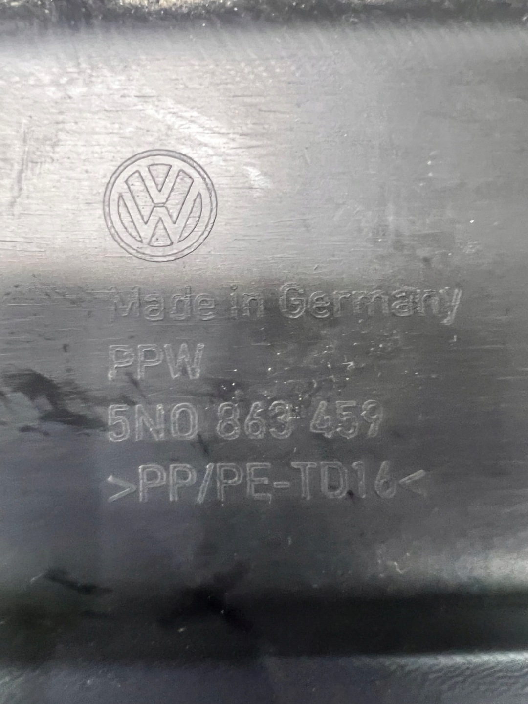 cap supports rear part boot VW TIGUAN 5N0863459