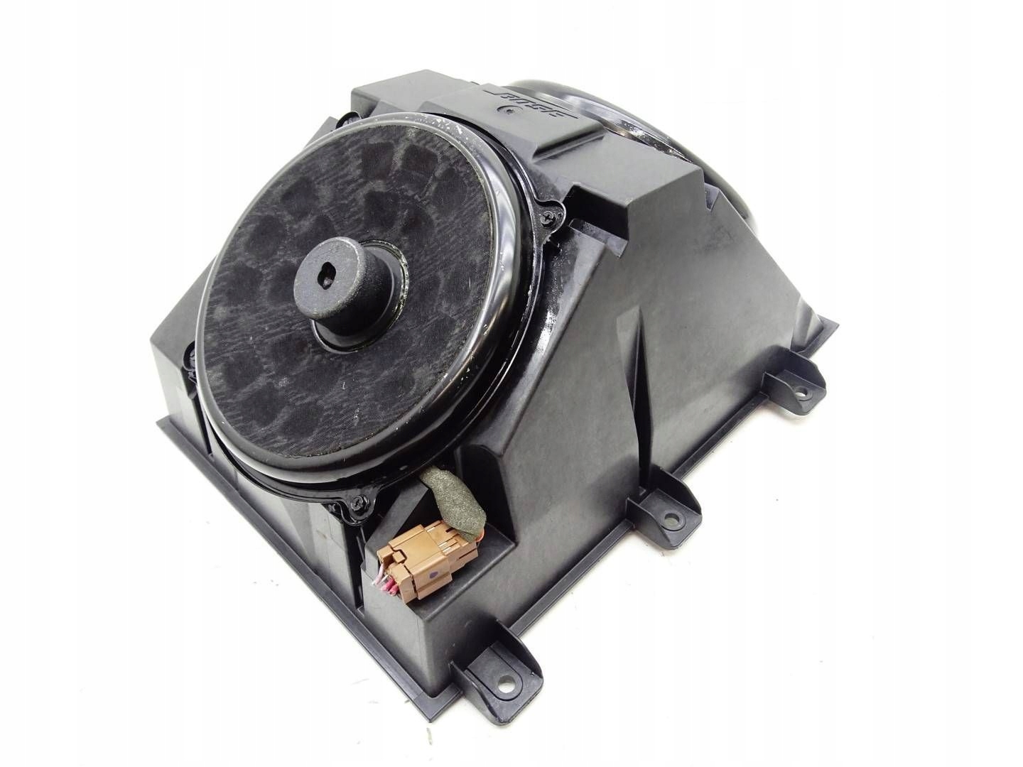 NISSAN GT-R R35 speaker BOSE 28170JF20A
