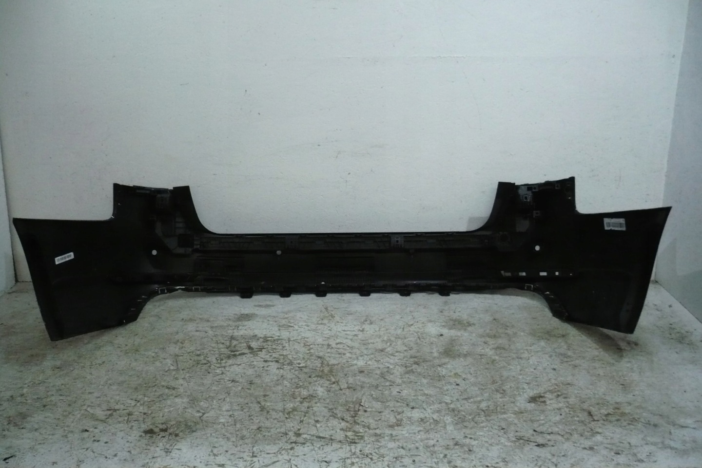 Audi A4 B9 kombi bumper rear part