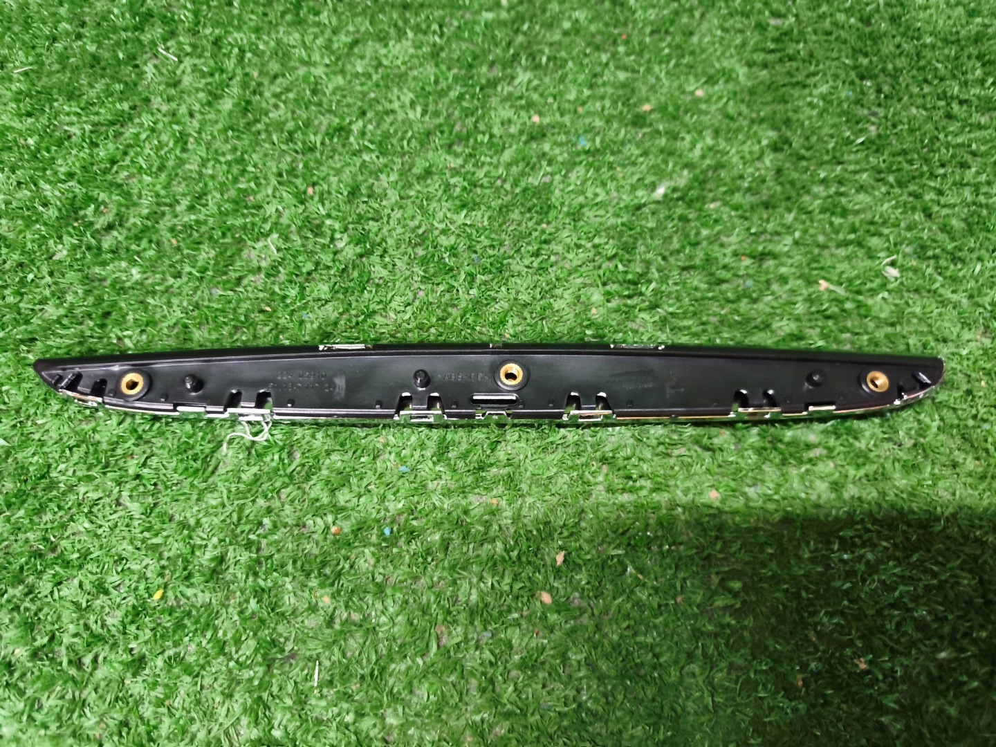moulding bonnets left BMW 3 E90 E91 POLCAR