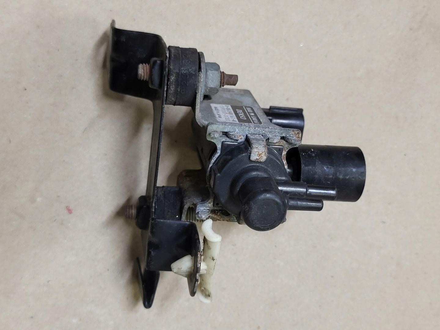 Vanne à vide Turbines Console SAAB 95 9-5 LIFT 3.0 TiD OE