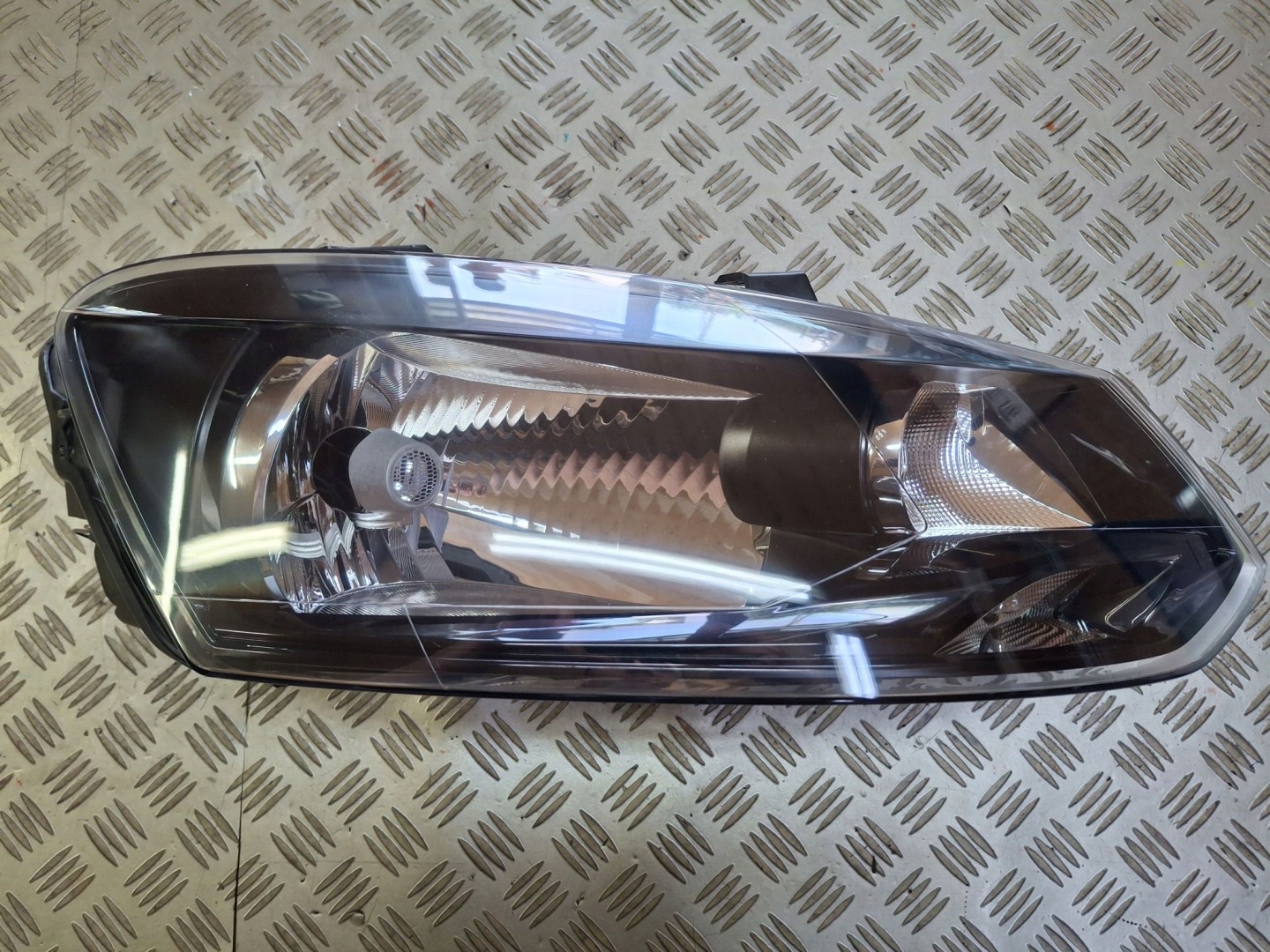 light front right VW POLO V 6R0 VALEO 2009R->