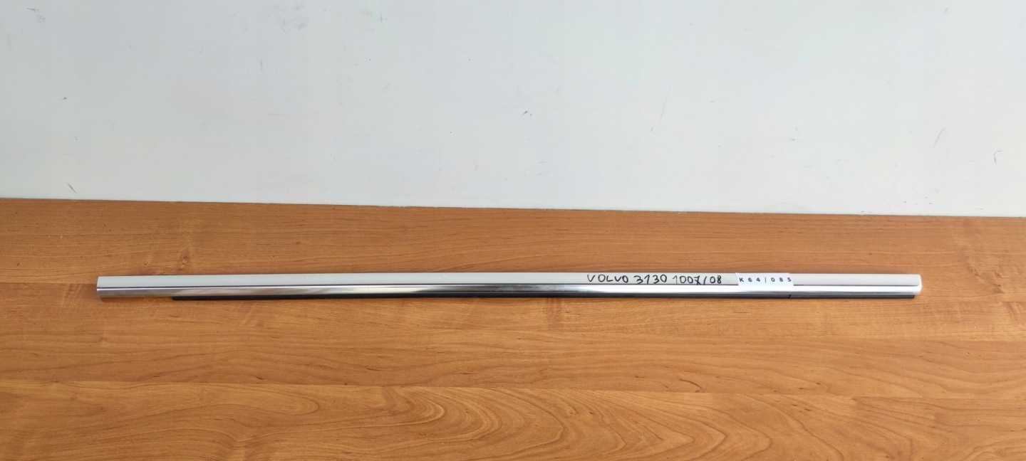 right moulding dust windows rear part VOLVO XC70 II