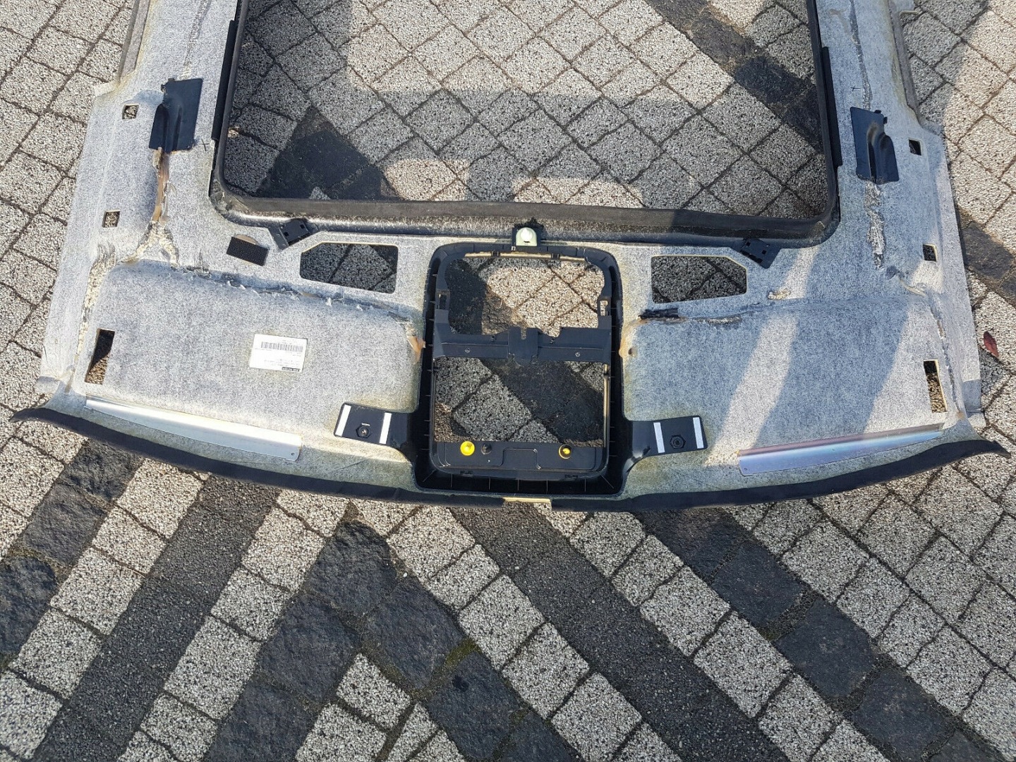 tapacír střechy ALCANTARA LAND ROVER DISCOVERY 4