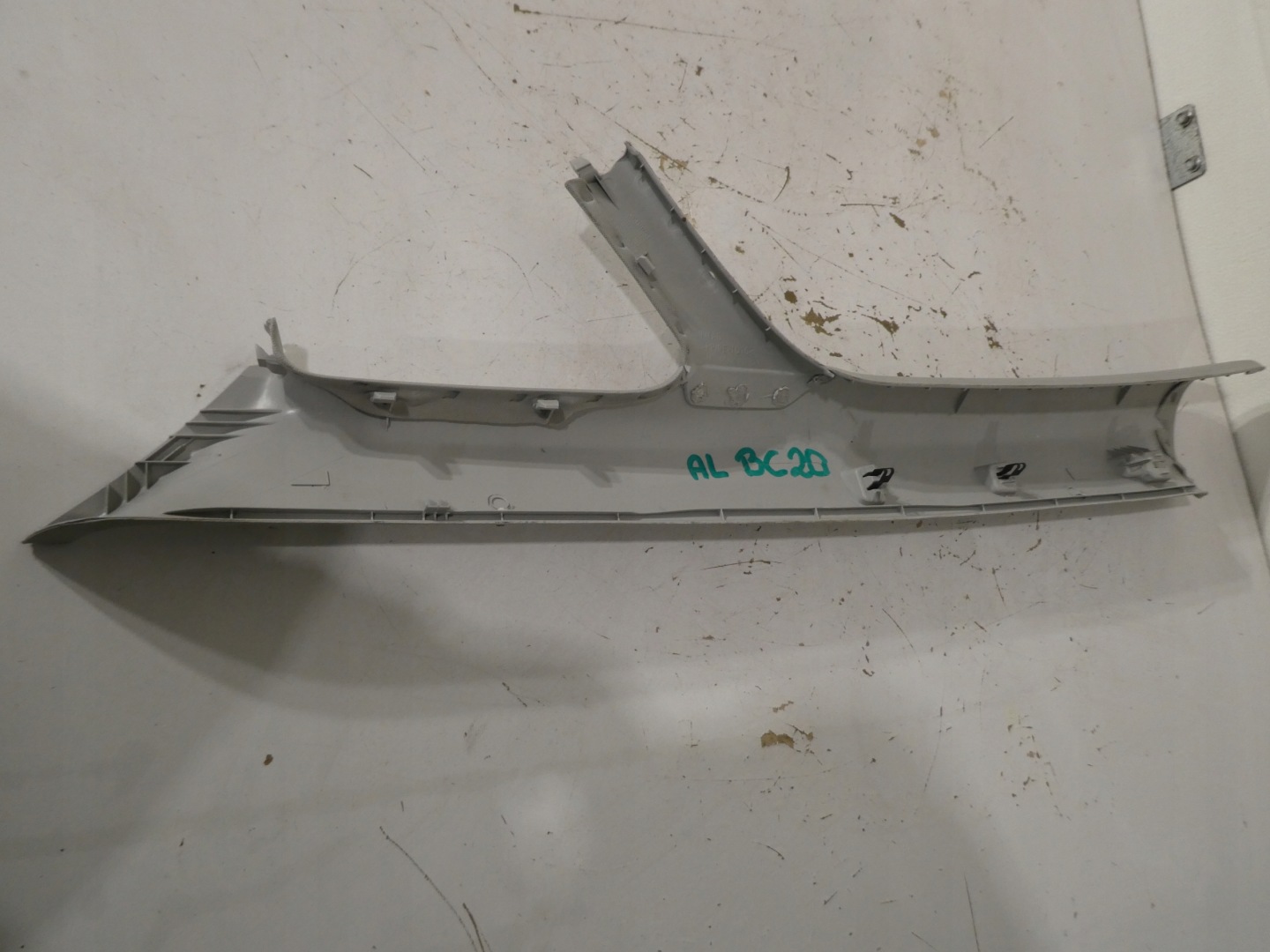 side SLUPKA VW SHARAN II 7N 7N0867234