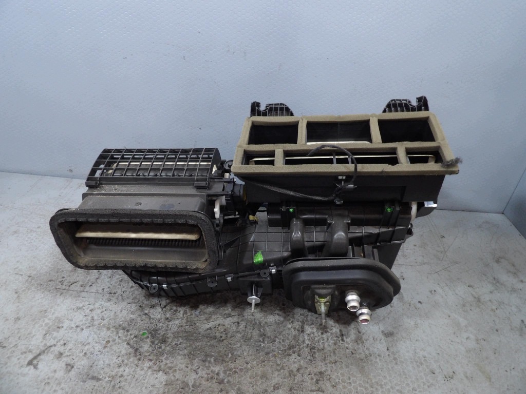 OPEL ASTRA K 1.6CDTI ohřívač 39155239