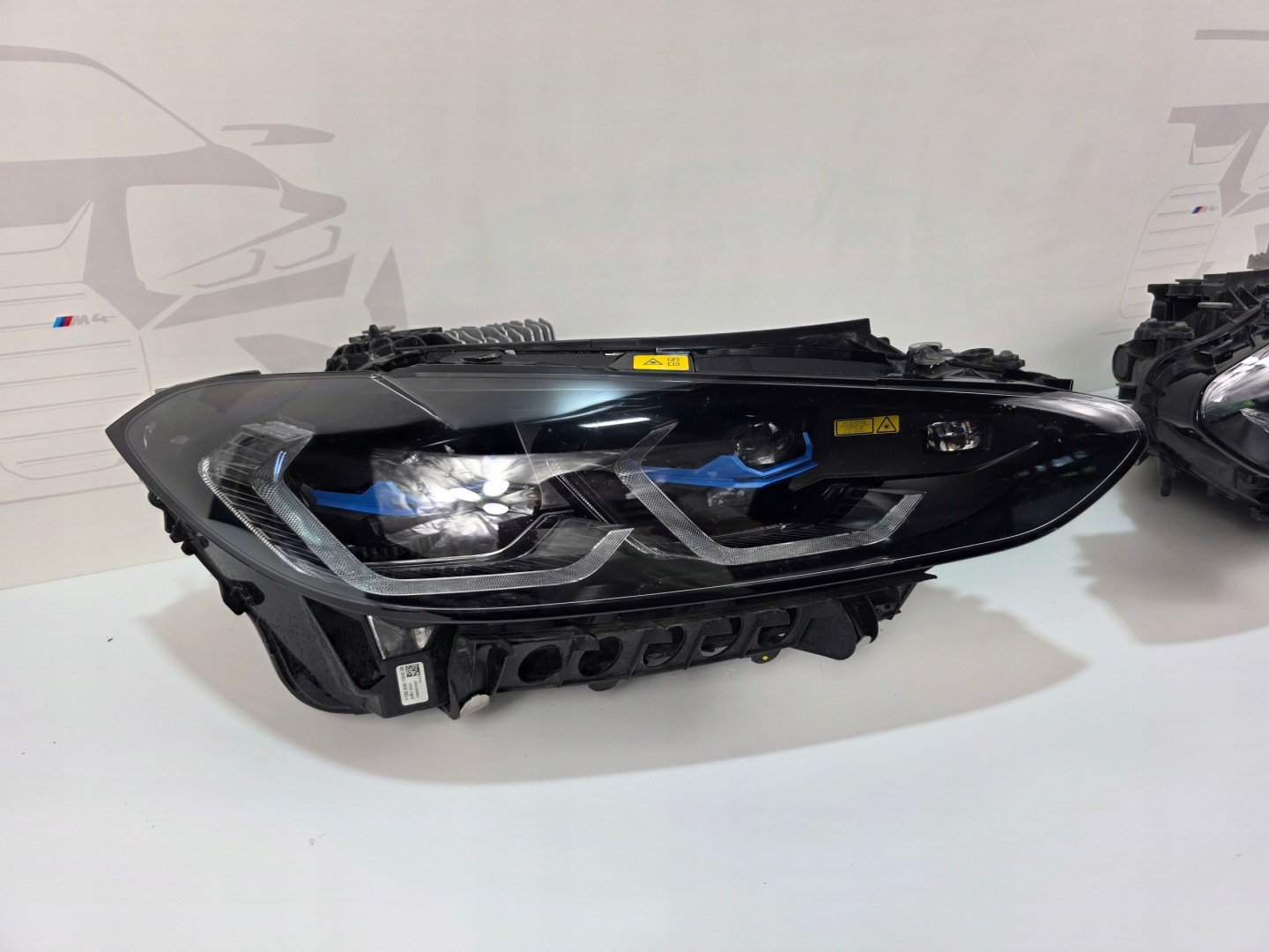 light right front LASER SHADOW BMW M3 M4 G26 G22 USA 9505120