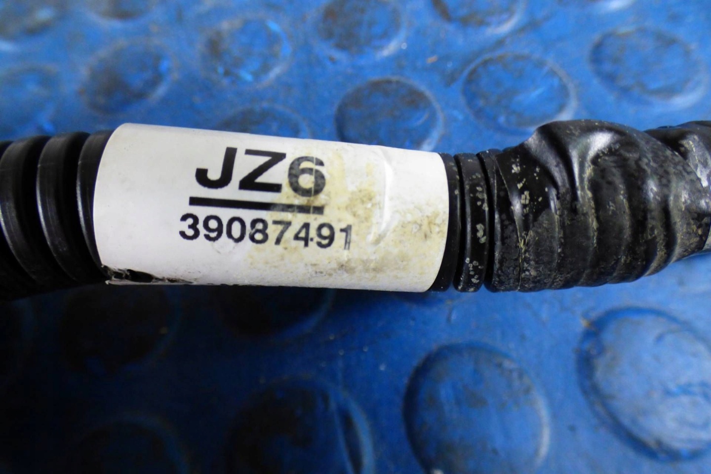 Opel Corsa E 1.4 B Kabelbaum rozrusznika alternatora 39087491