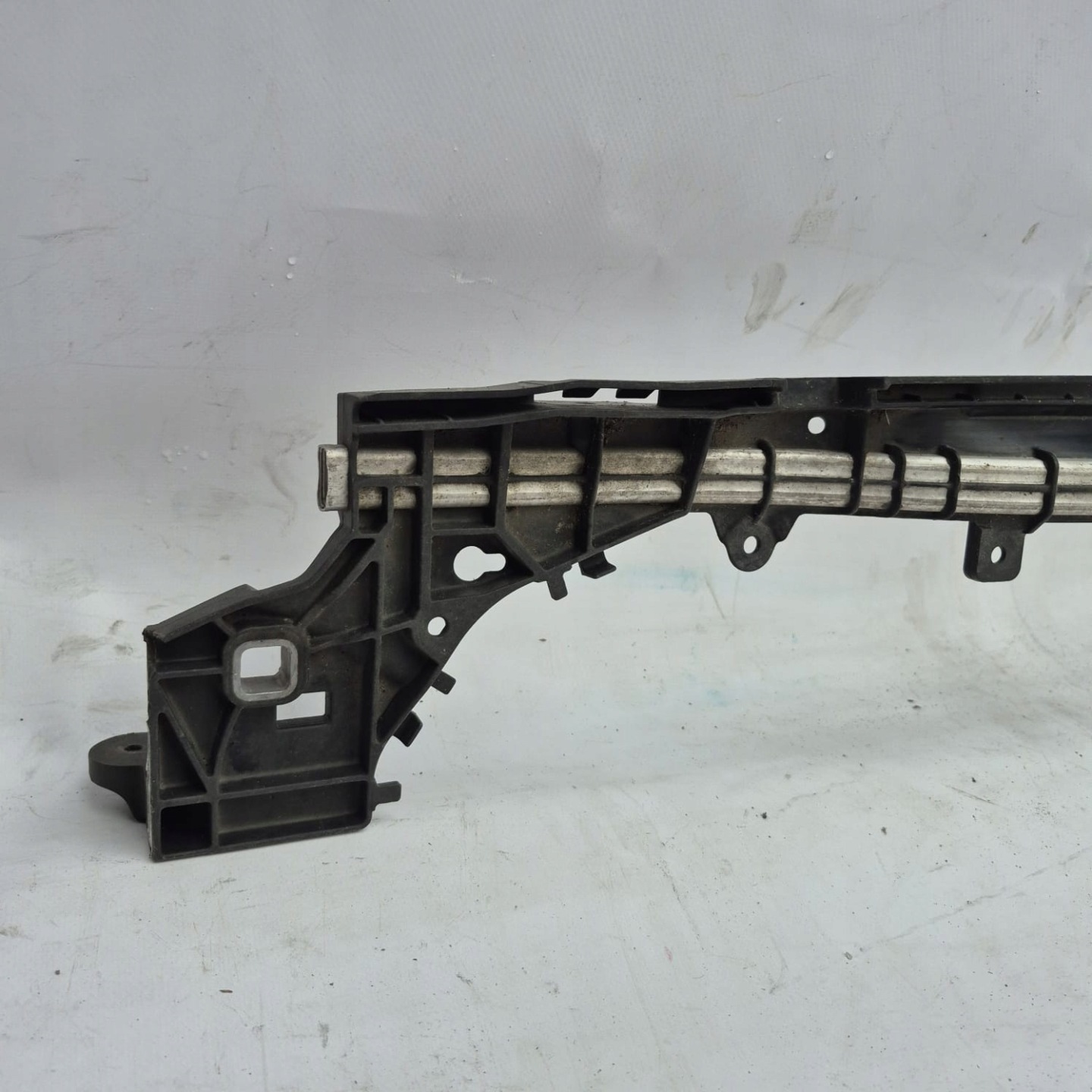 MERCEDES C-KLASA W205 14-21 support panel for radiators pillar