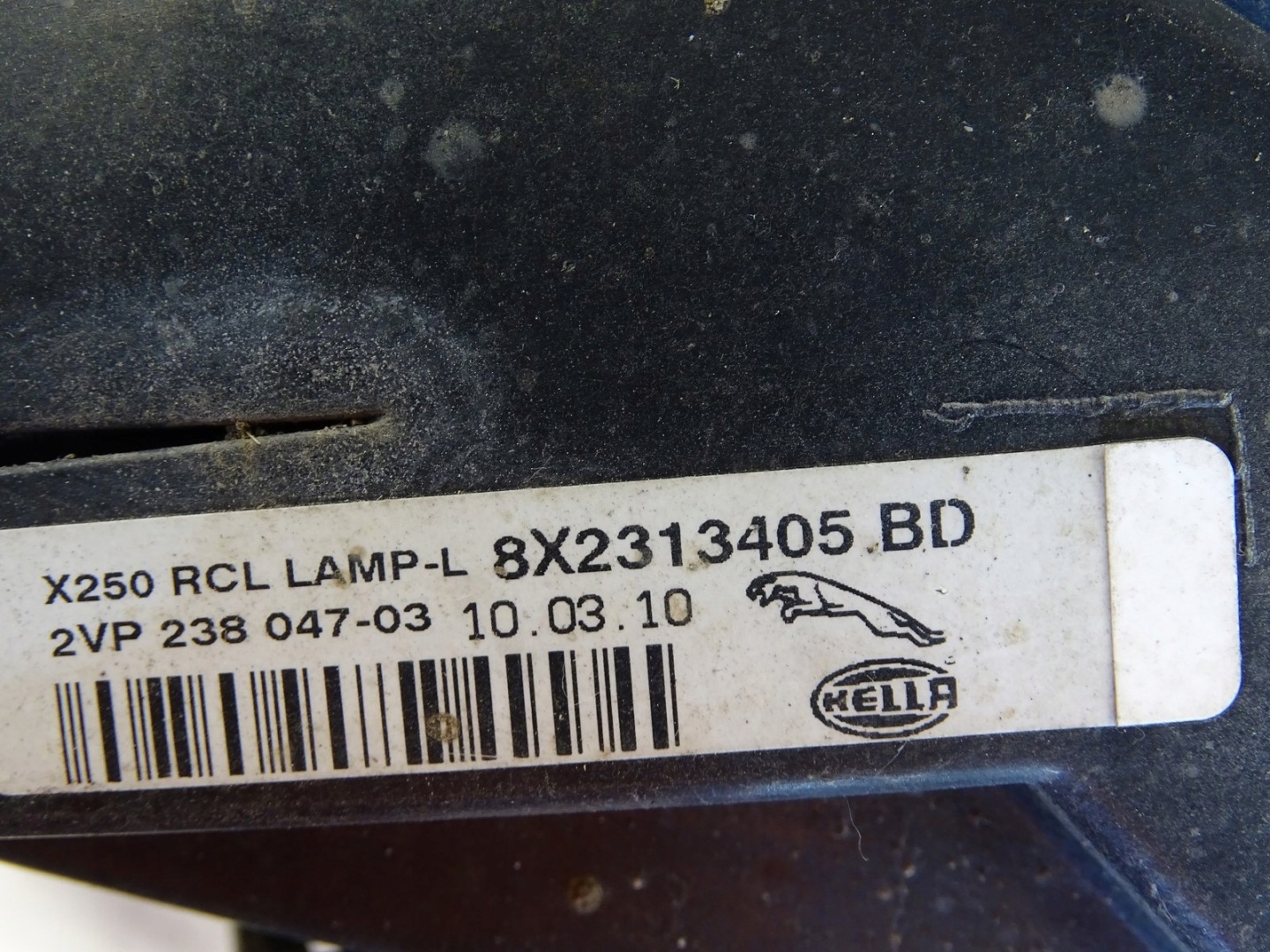 light left rear part left rear JAGUAR XF X250 8X2313405BD