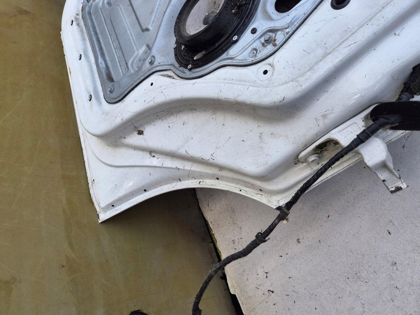 door front left VW T5 T5 LIFT front kierowca/ driver´s biale