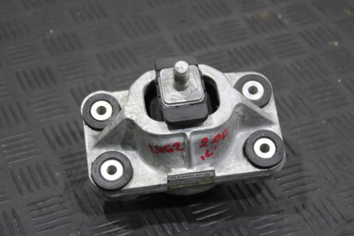 holder engine mount left LAND ROVER DISCOVERY V 5 L462 HPLA-6A003-AD
