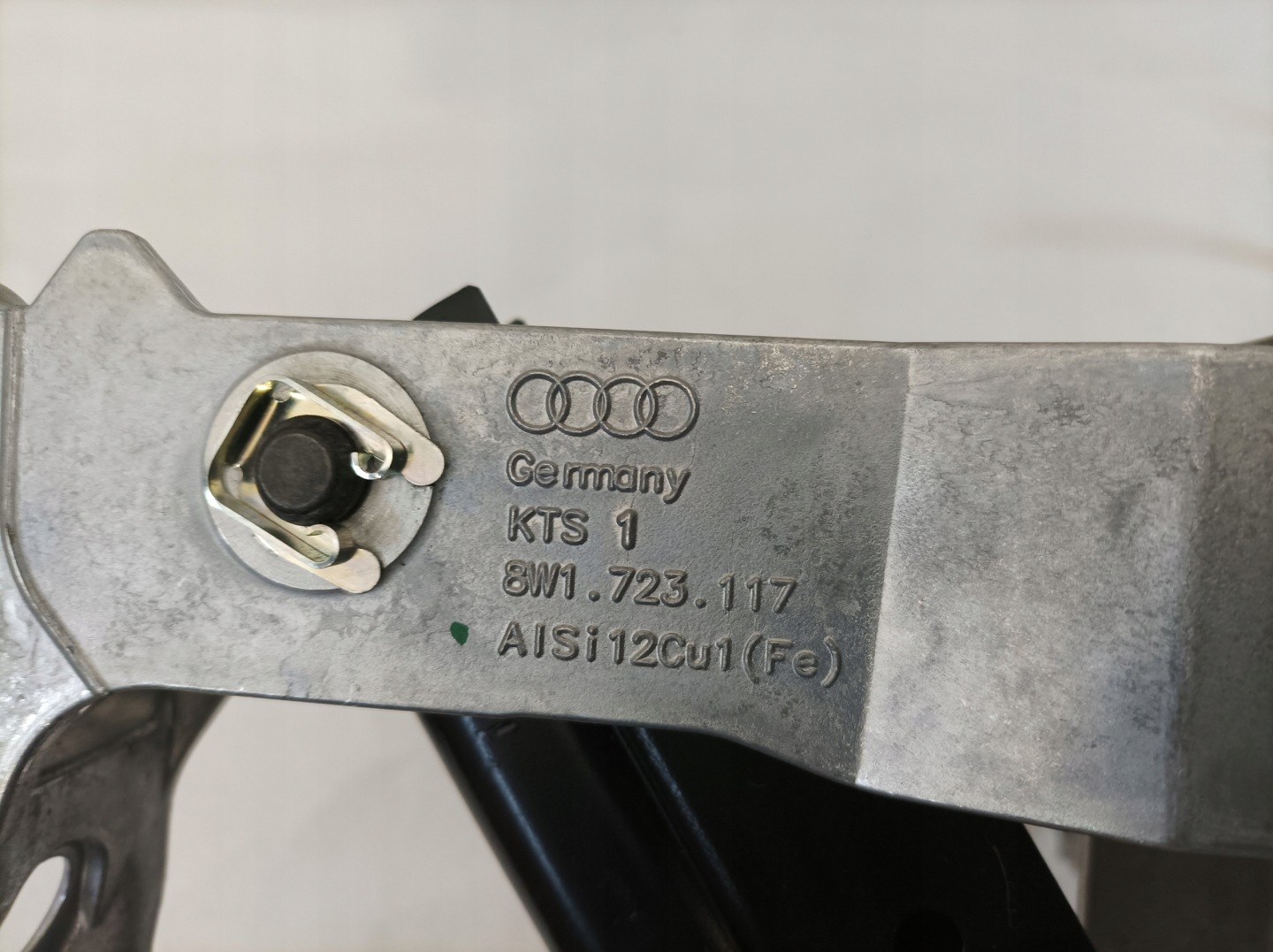 Support PEDAL Frein AUDI A4 B9 8W 8W1723117