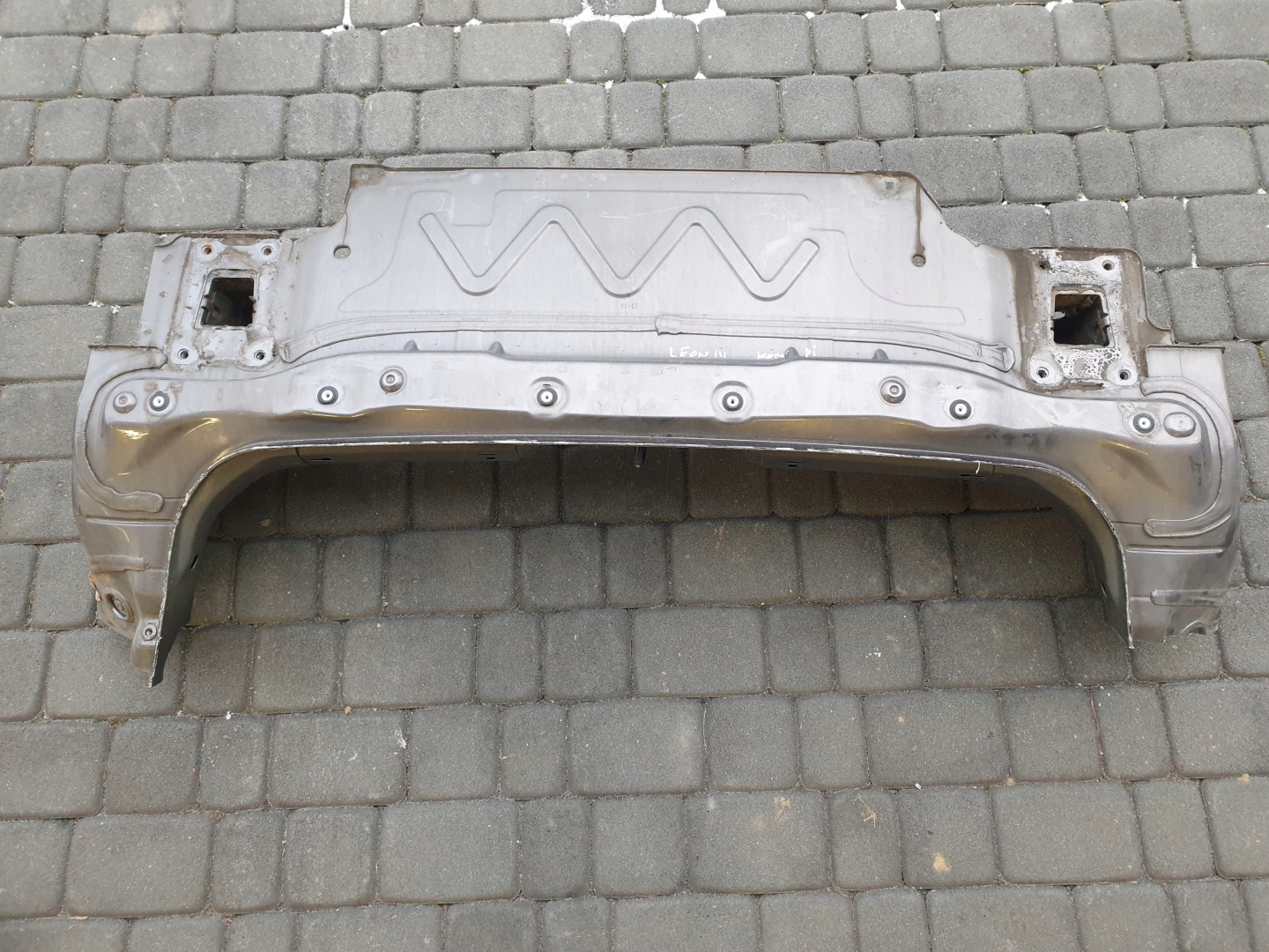 rear panel sump SEAT LEON III 3 5F KOMBI 2013