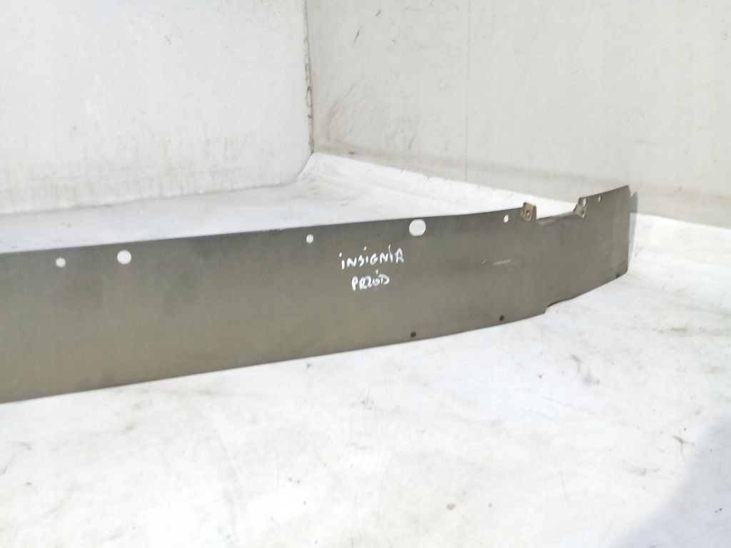 Opel Insignia A sider below bumper front