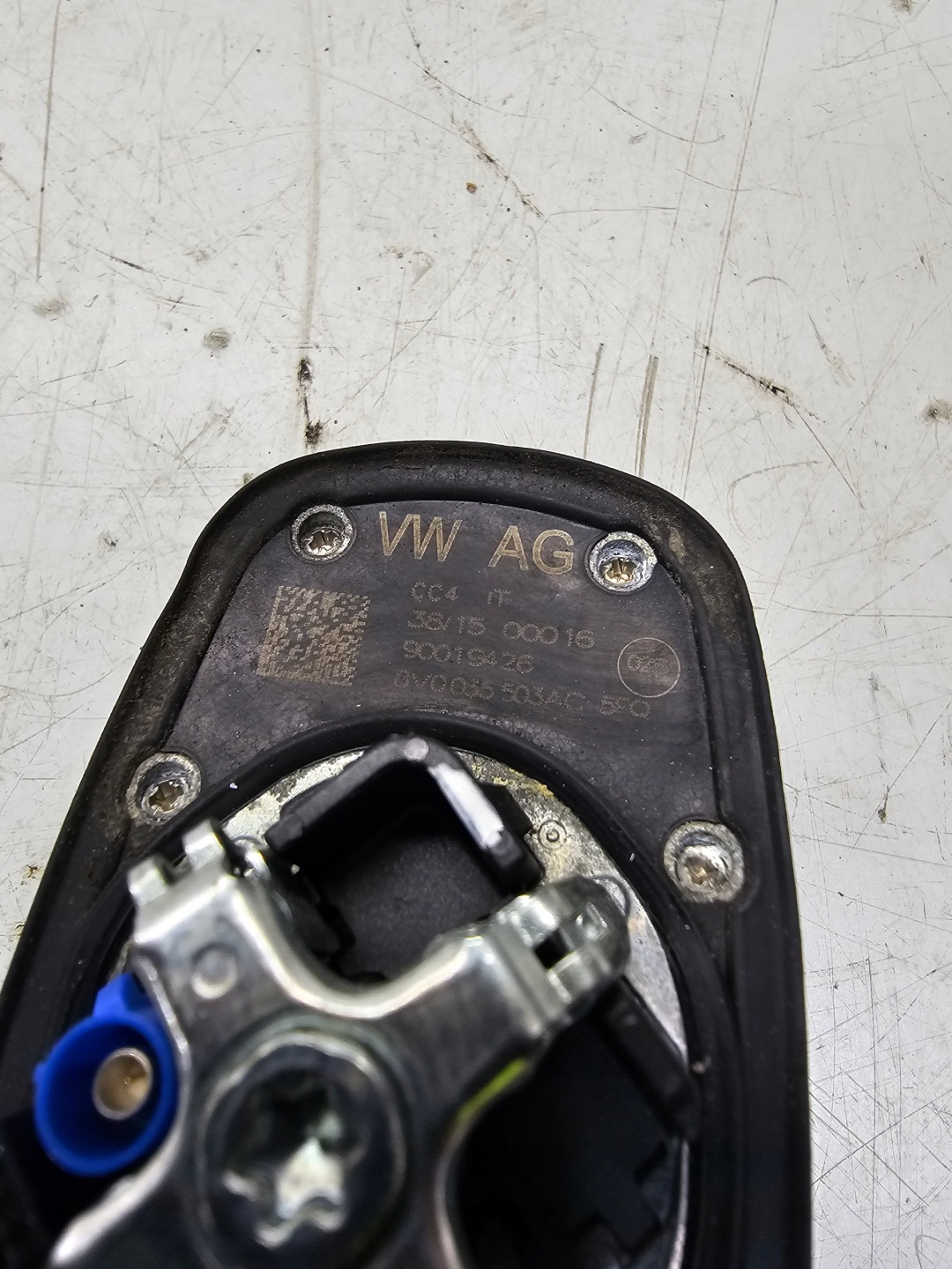 Antenne LOTKA REKIN AUDI A3 8V 8V0035503AC MAT **2**