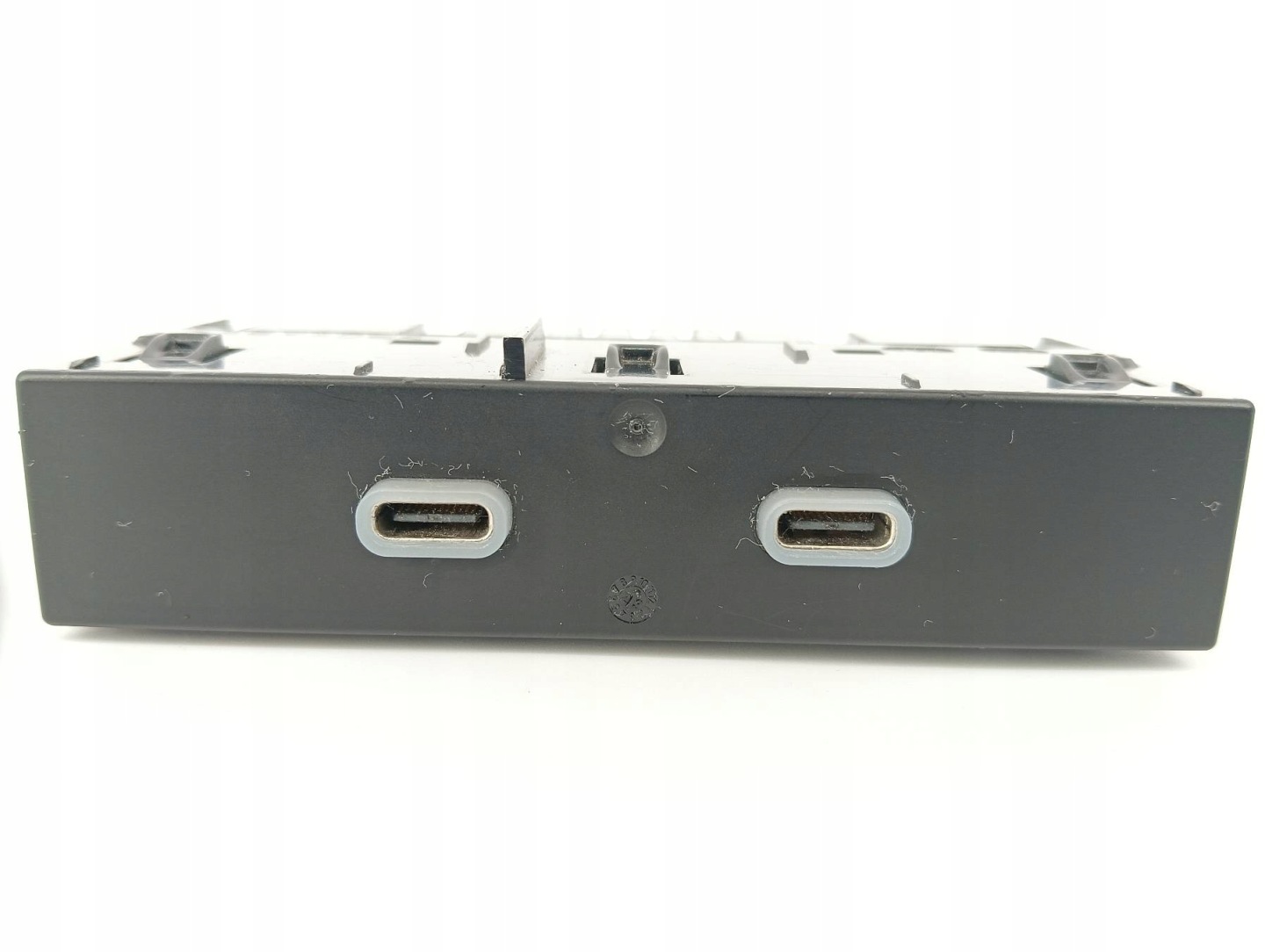 adapter USB 657035736A Skoda Octavia IV (2019- )