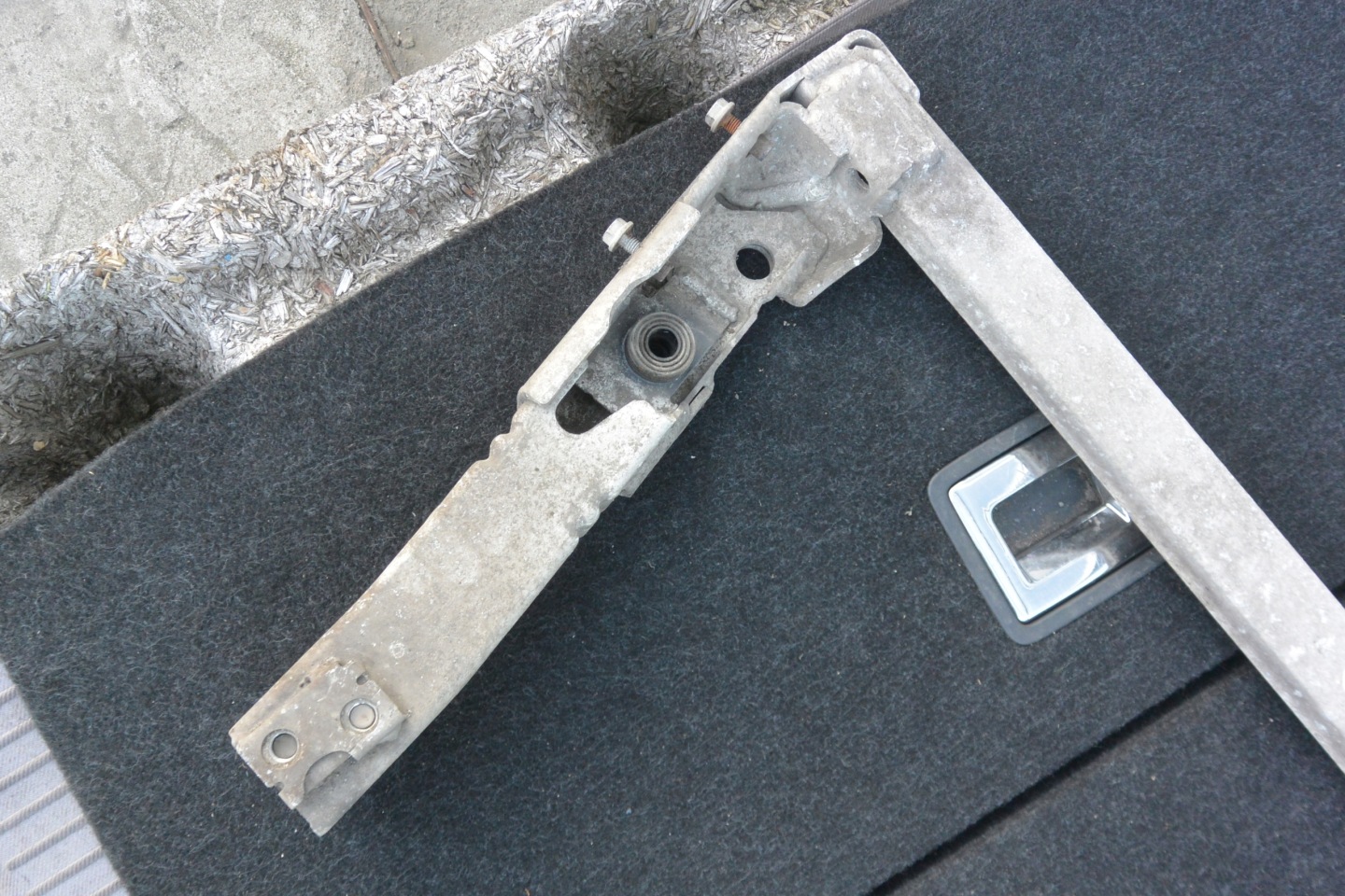 radiator stiffener pillar MASERATI GHIBLI III
