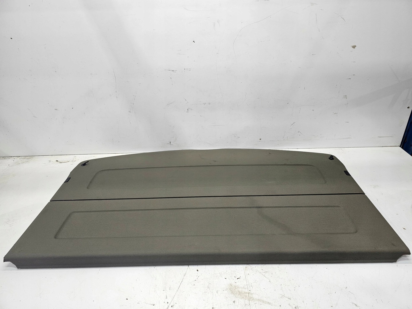 plato boot AUDI Q5 8R 8R0867769D 08S JASNA gray grey