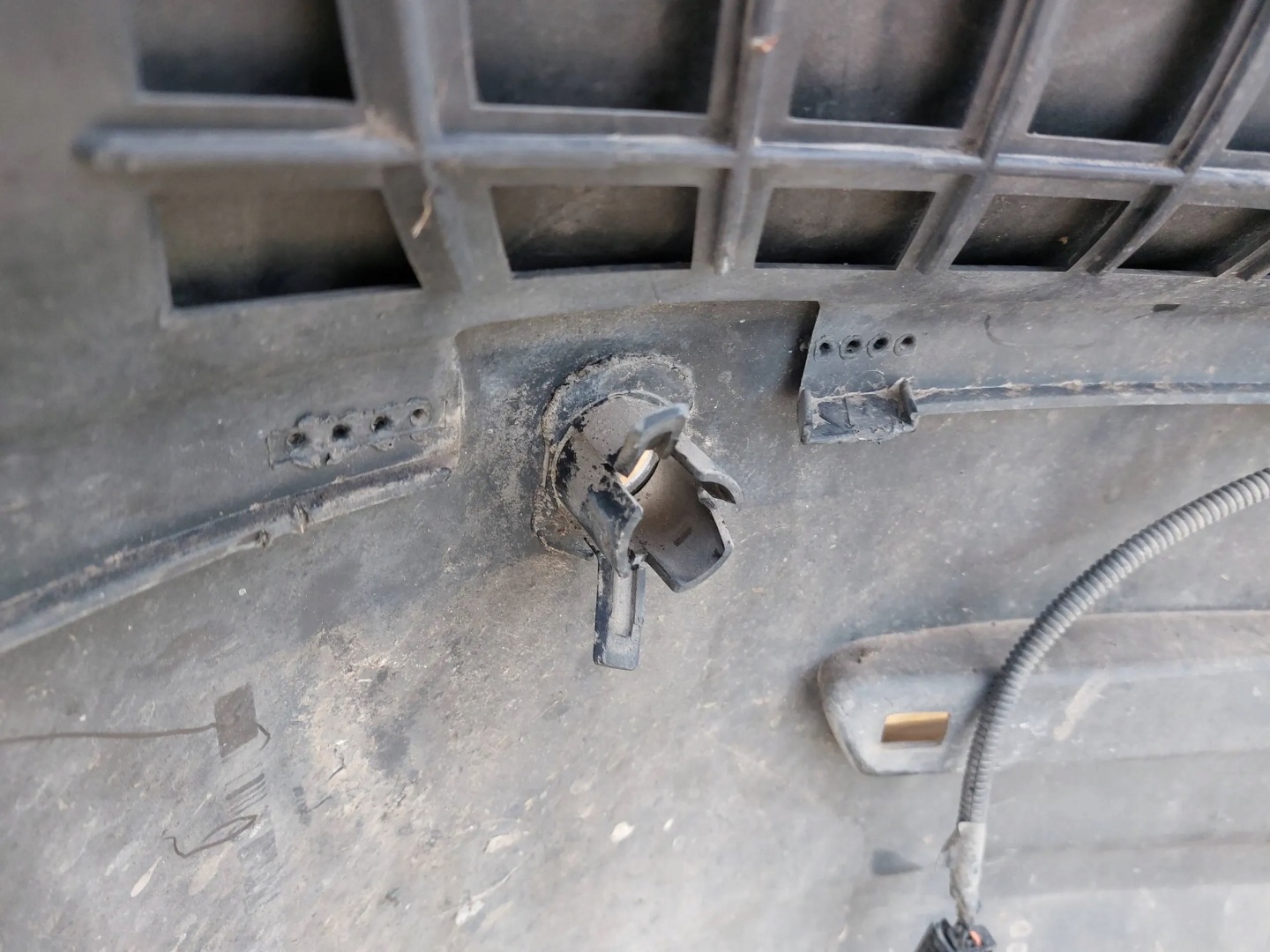 Stoßstange heck Alfa Romeo 159 PDC