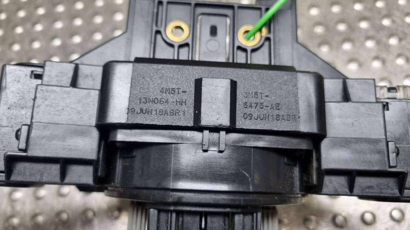 commodo commande levier commodo sous volant anneau 4M5T-13N064-HH FORD KUGA MK1 C-MAX MK1