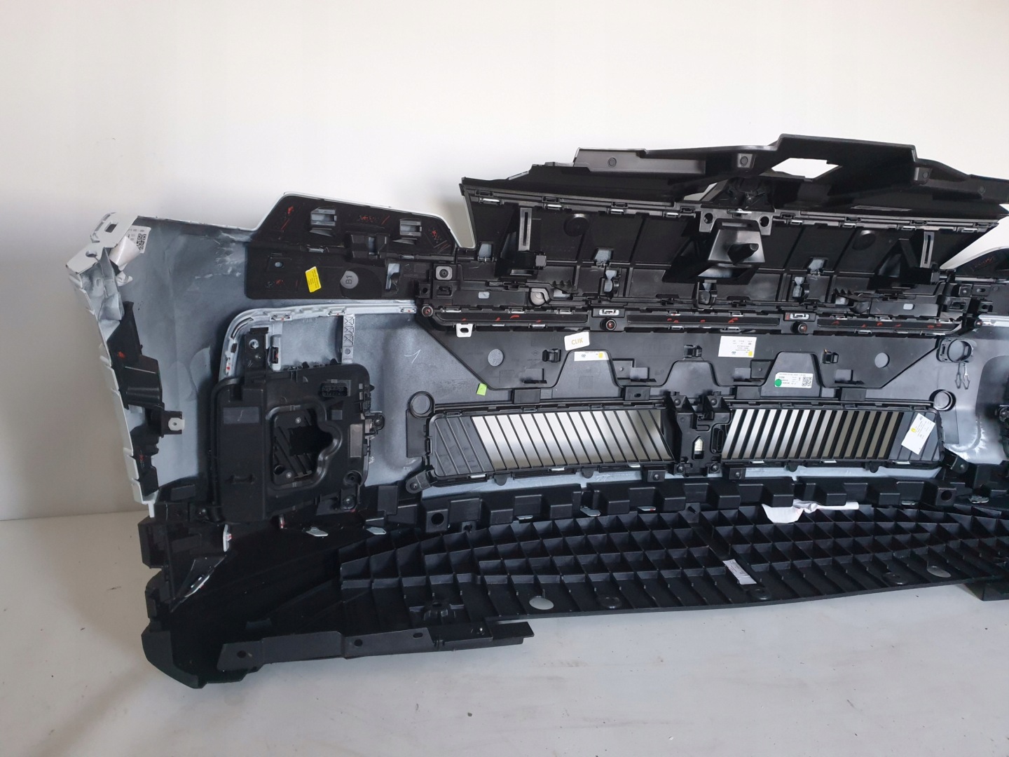 RENAULT 5 V E-TECH 24-> bumper front front RADAR LED cover 62010M626R