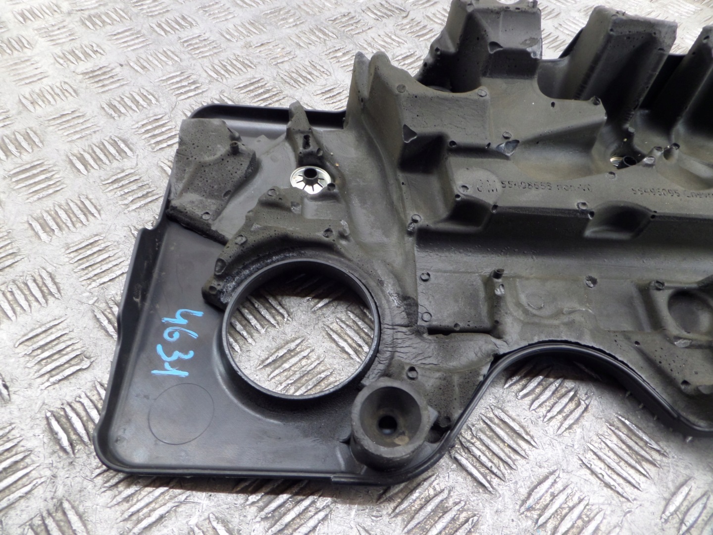 Opel OE 55498658 cover engine housing cover