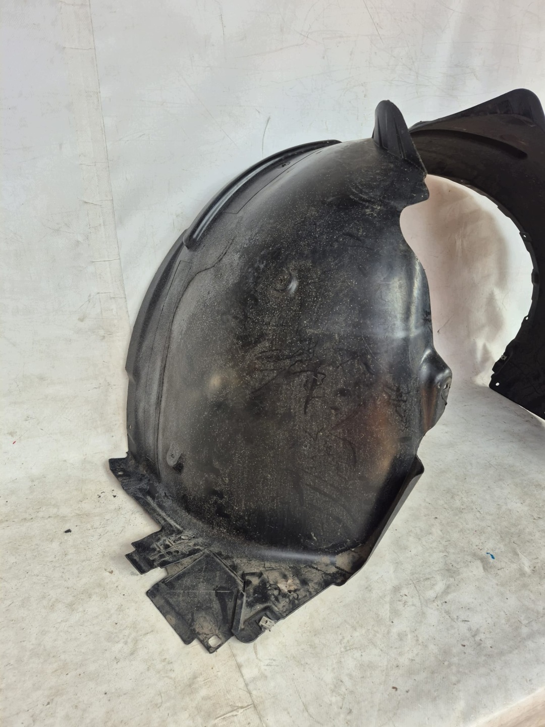 AUDI Q4 E-TRON 89A 22- mudguard left front front 89A821171
