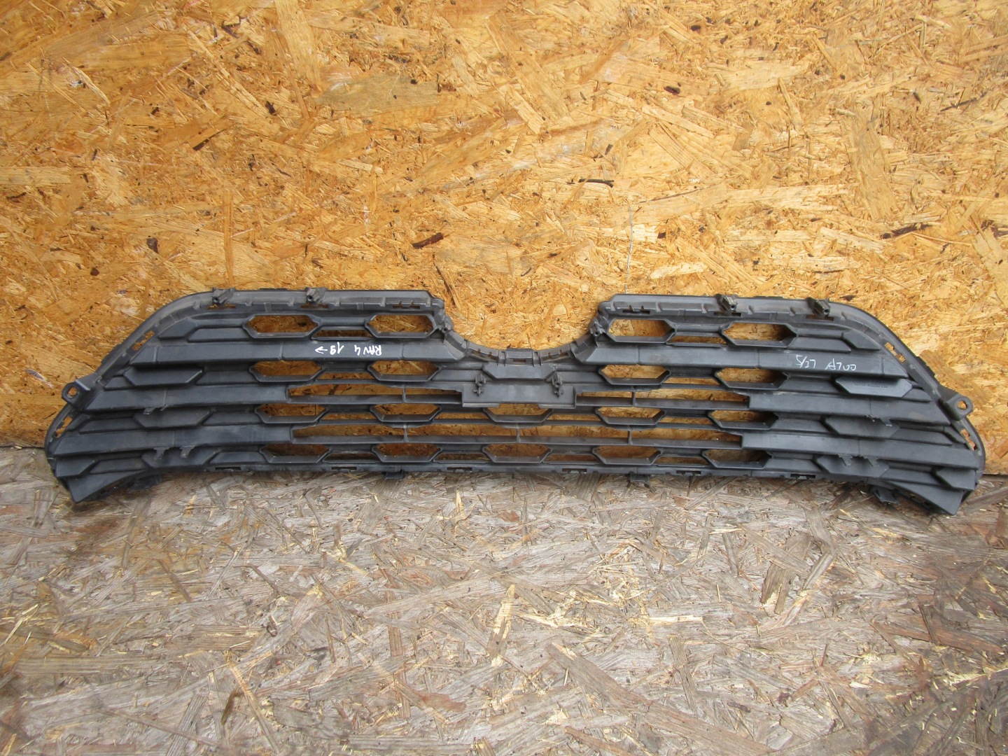 GRIGLIA PARAURTI TOYOTA RAV4 19- 53112-42190