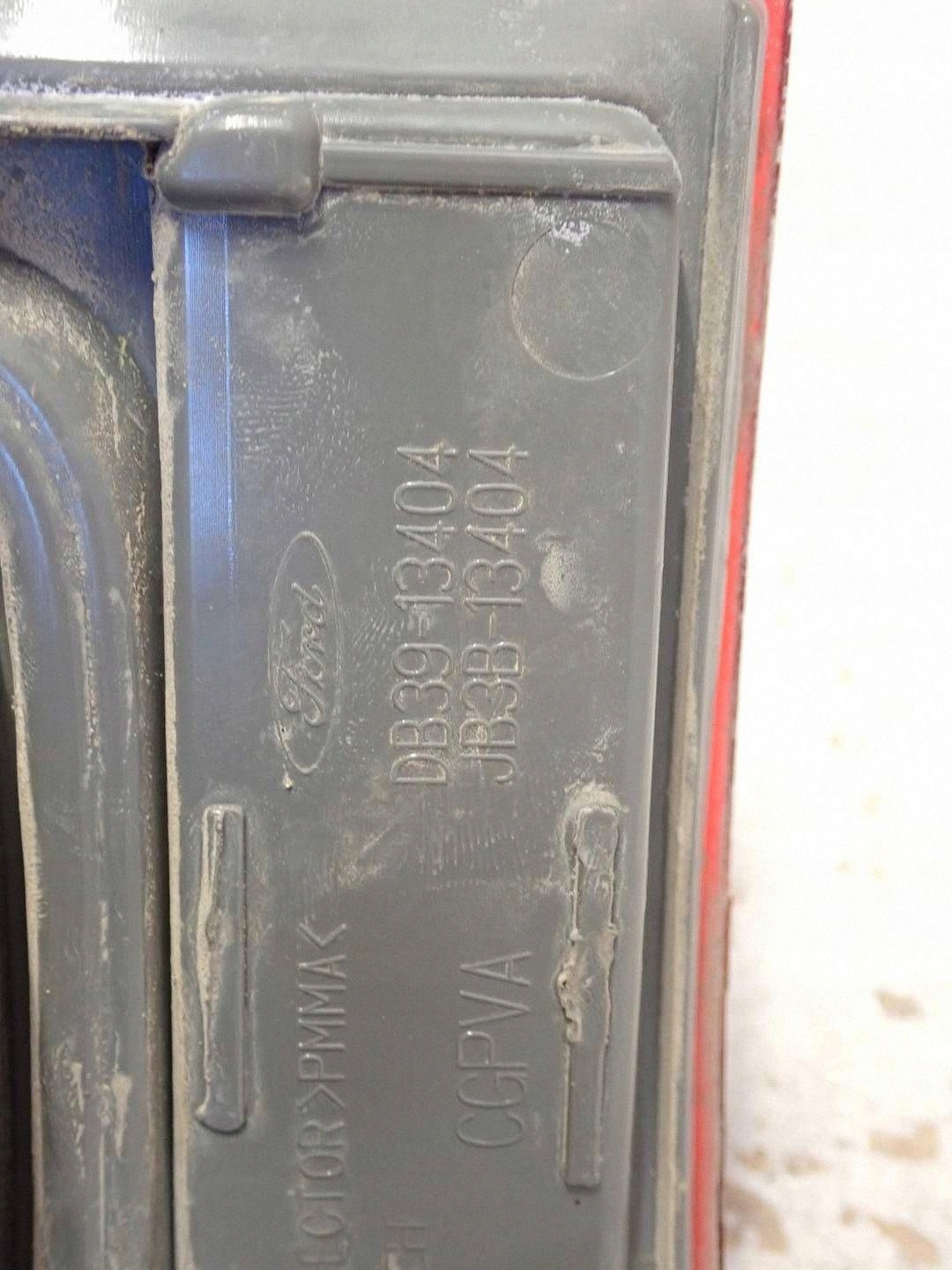 light rear part rear right FORD RANGER III 2011- DB39-13404