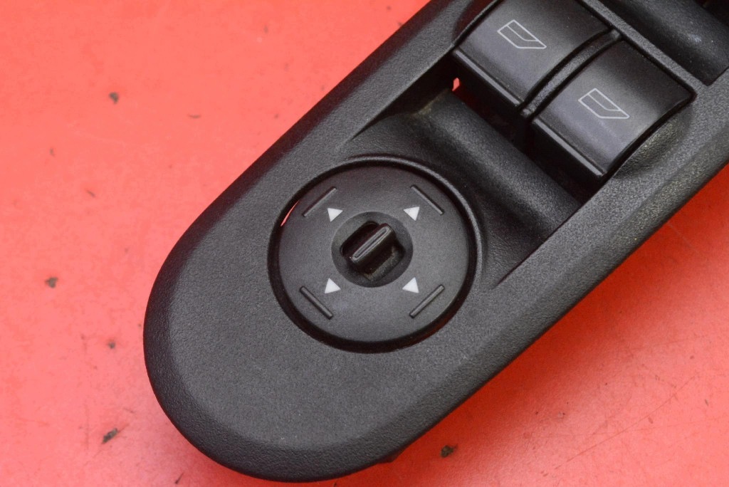 control panel of the window EU 6M2T-14A152-AE FORD S-MAX MK1 06-10