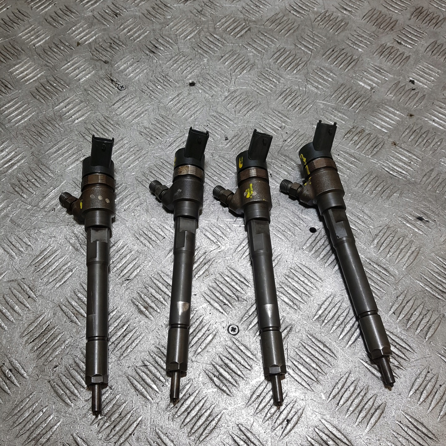 Einspritzdüse Einspritzdüse KOMPLET KIA CEED 0445110258