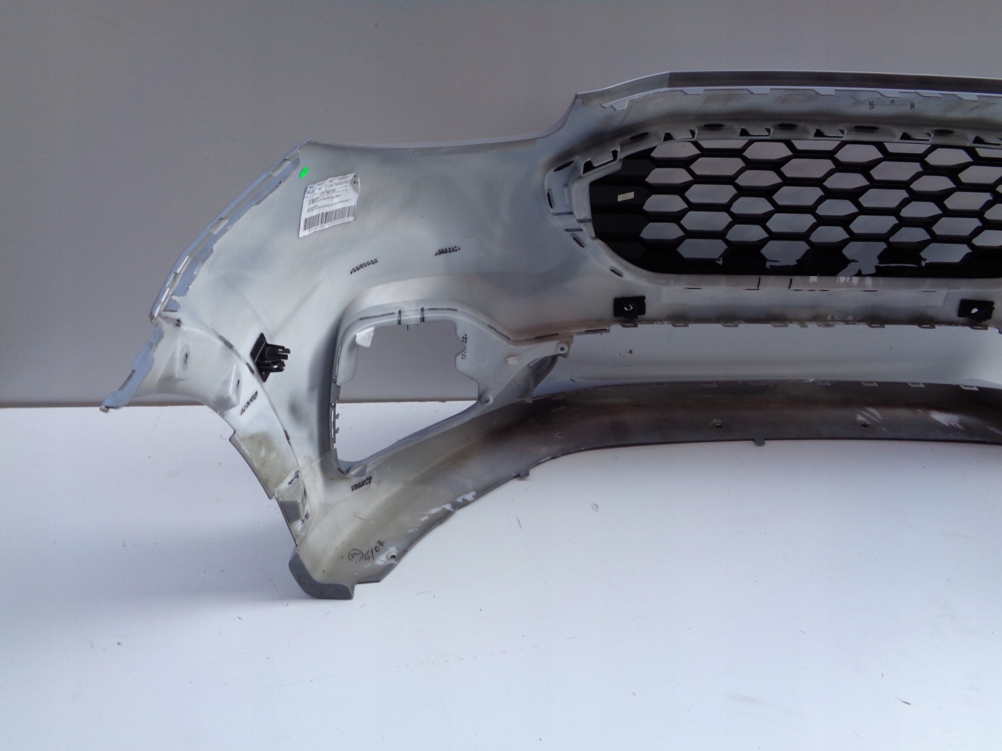 Frontstoßstange FORD PUMA 19- ST-LINE NR 47035