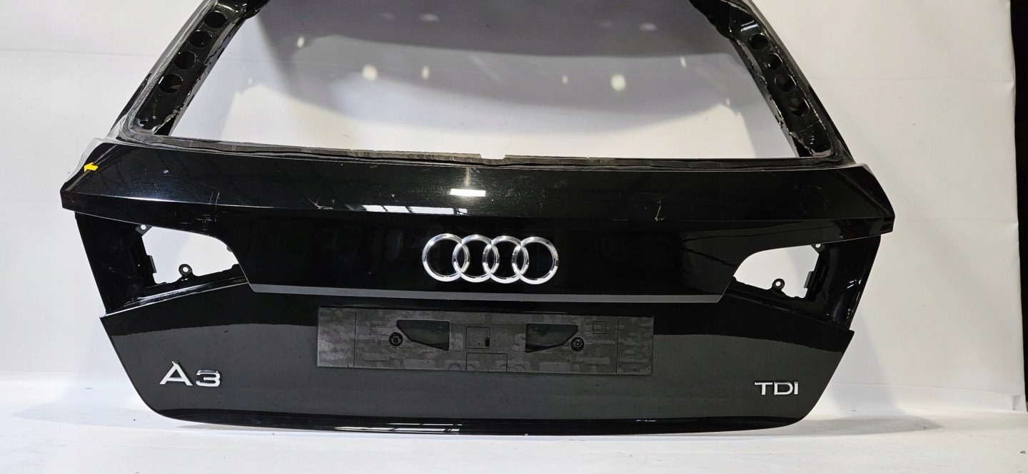 kapota kufru AUDI A3 8V 13- originál