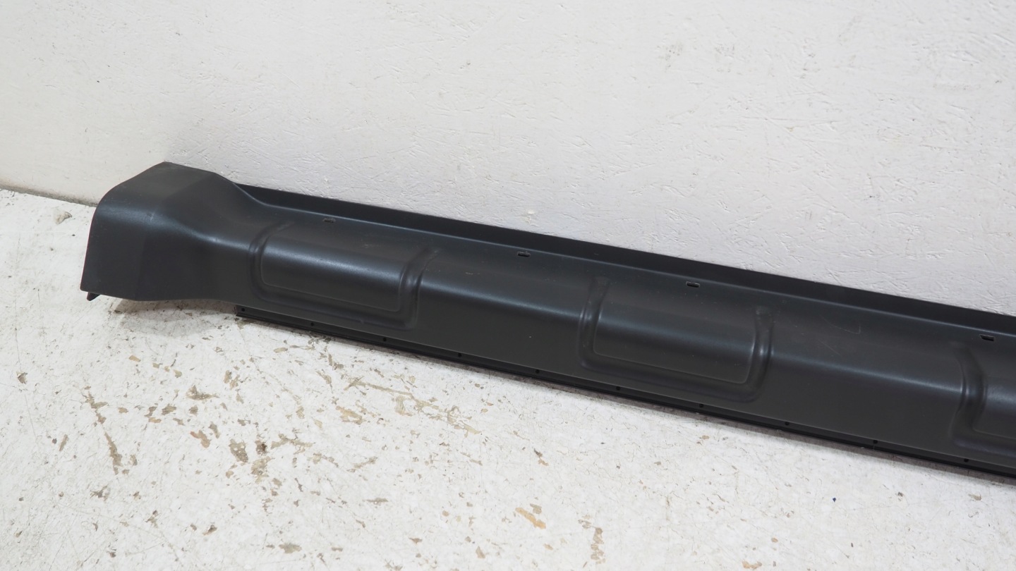Ford Escape MK2 moulding threshold right