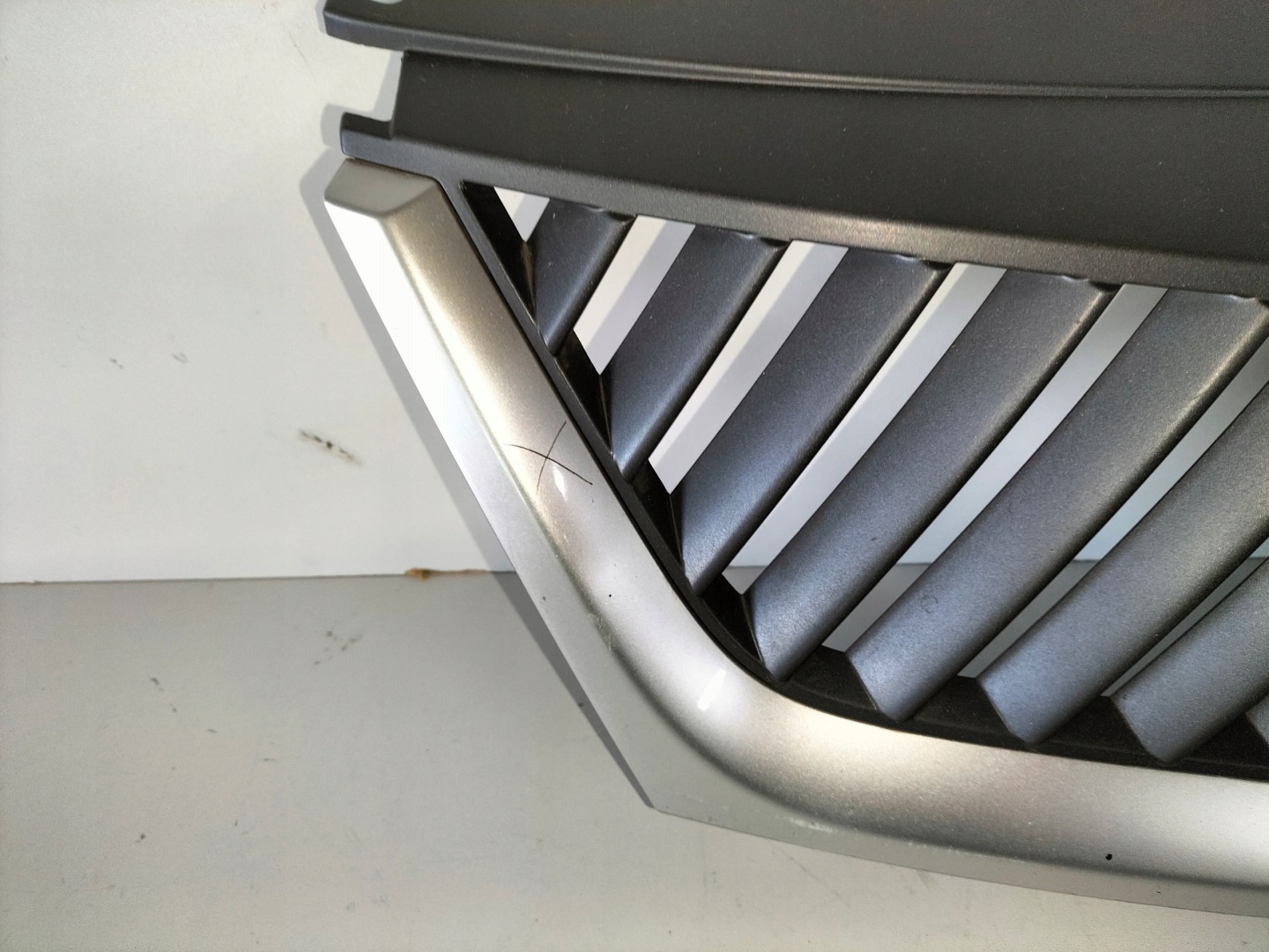 grille grid grill MITSUBISHI OUTLANDER II 07