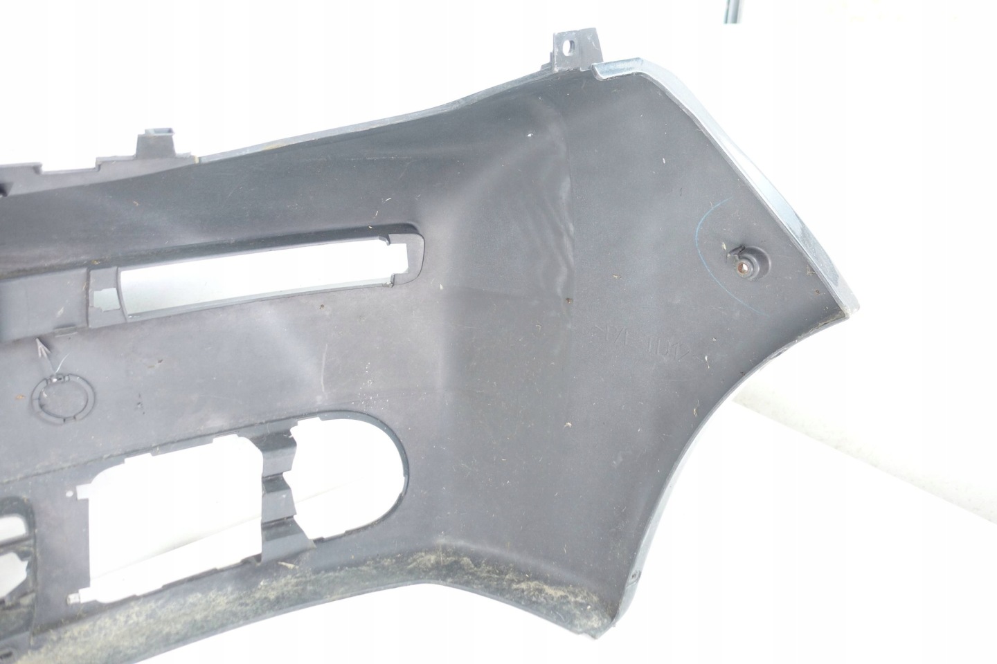 OPEL VIVARO A front bumper front 91165829