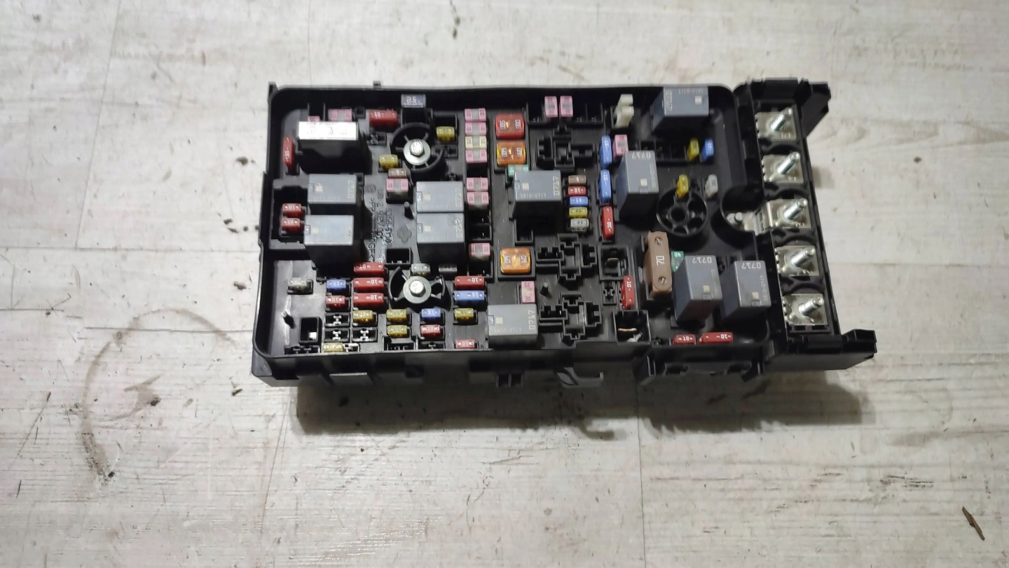Jeep Cherokee 2015 Module fusibles / Komplet