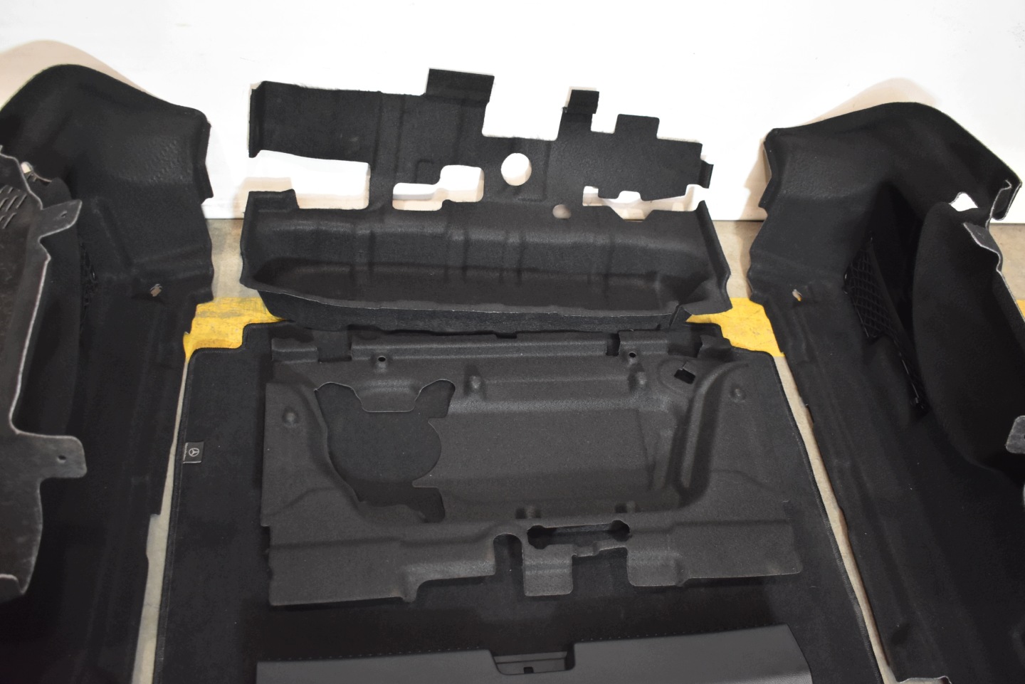 IDEALNY boot upholstery MERCEDES CLA W118 COUPE 1