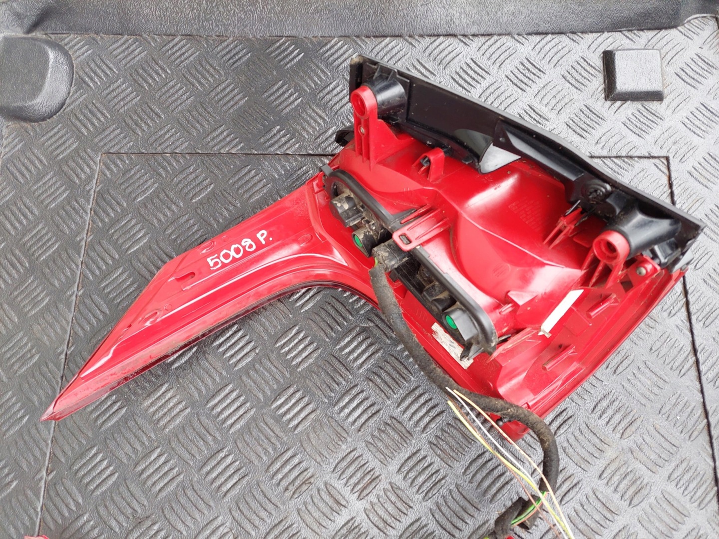 light rear part rear right PEUGEOT 5008 and LKRD