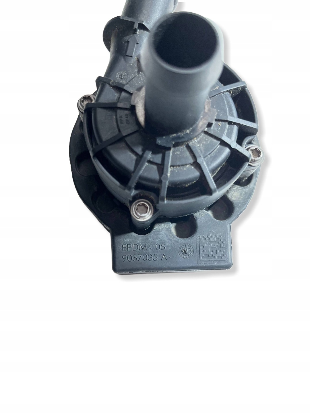 supplementary water pump originál Audi A8 S8 D5 9040072A
