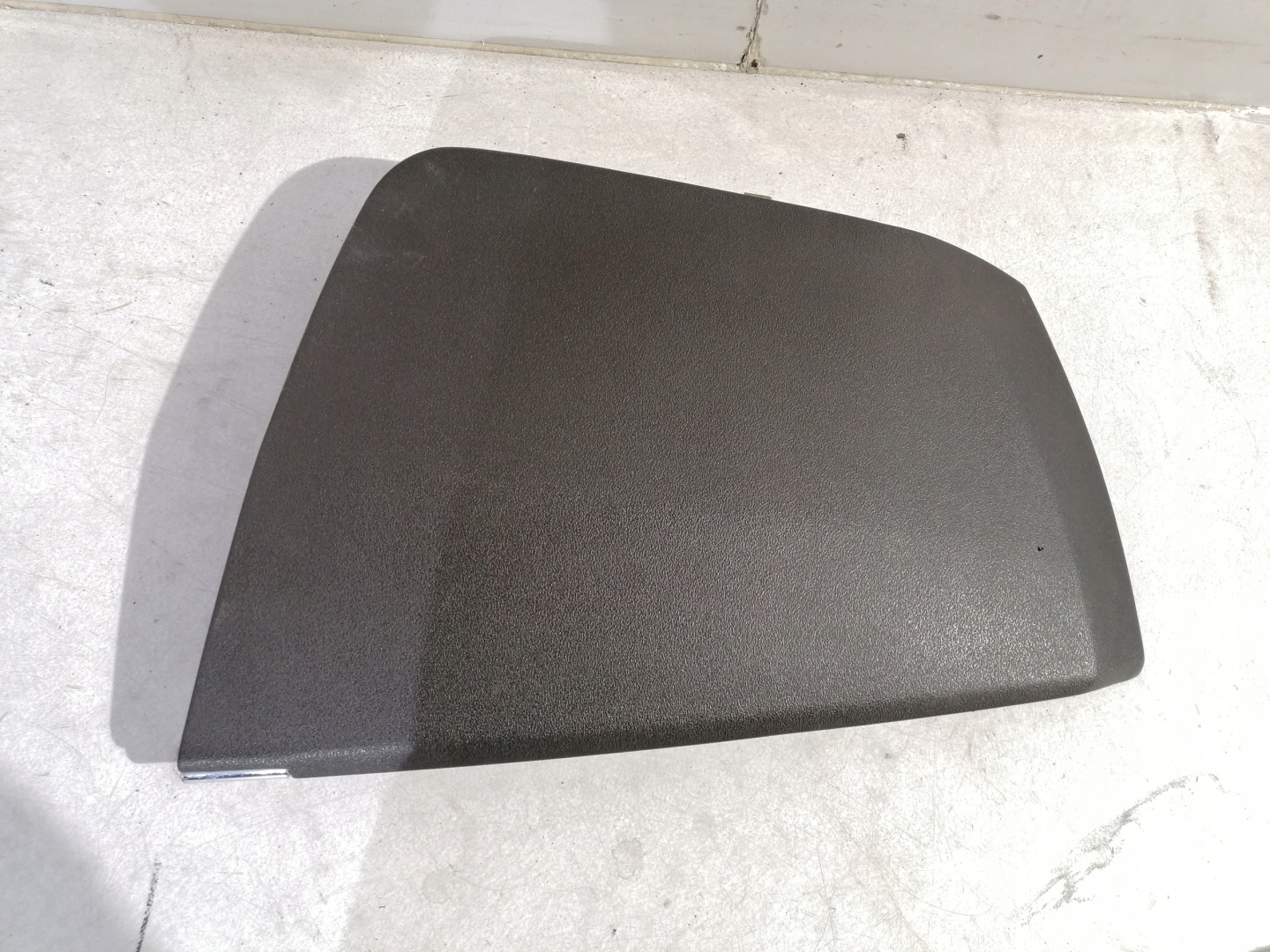 Lancia Musa spoiler door passenger compartments right